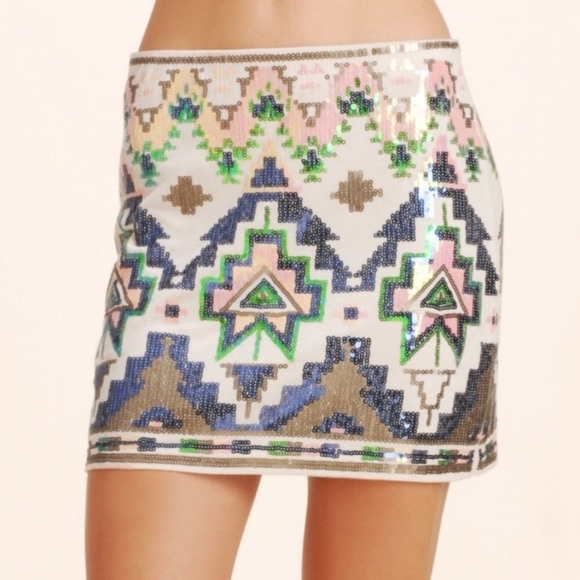 lovemarks Dresses & Skirts - 🍑NWT LOVEMARKS🍑AZTEC SEQUIN MINI SKIRT🍑